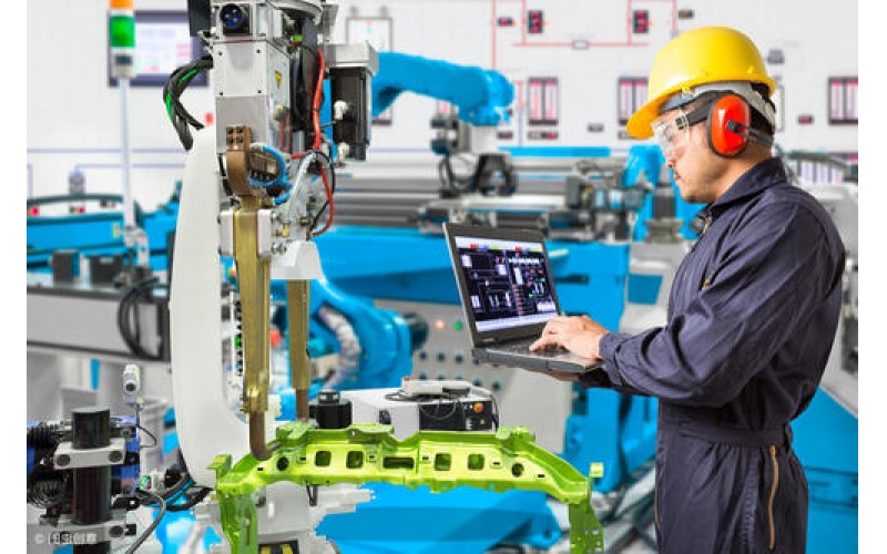 云南選手在國內工業(yè)機器人領域最高規(guī)格賽事中獲獎